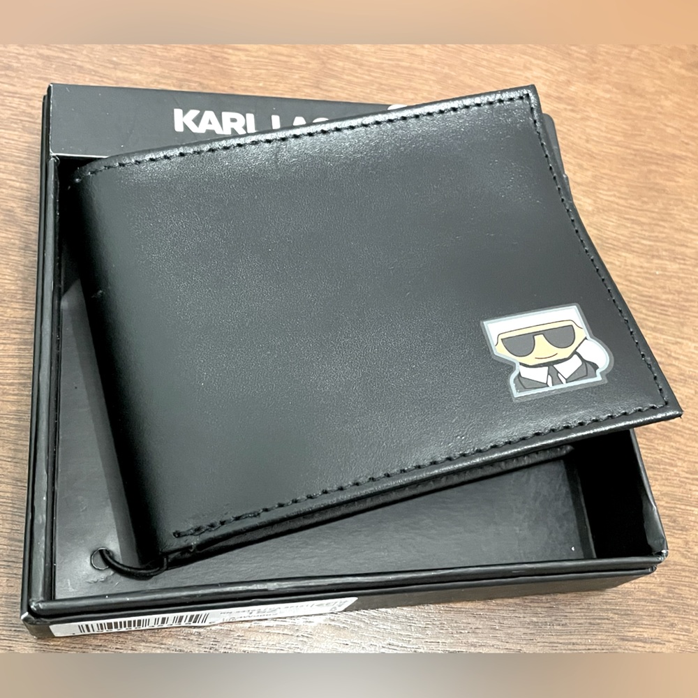 💝💝BNIB - Brand New Karl Lagerfeld wallet 💝💝